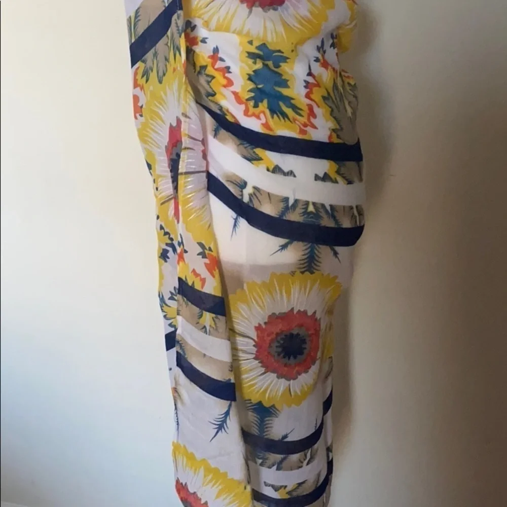SARONG  Floral Print 100% Polyester 58” X 36”